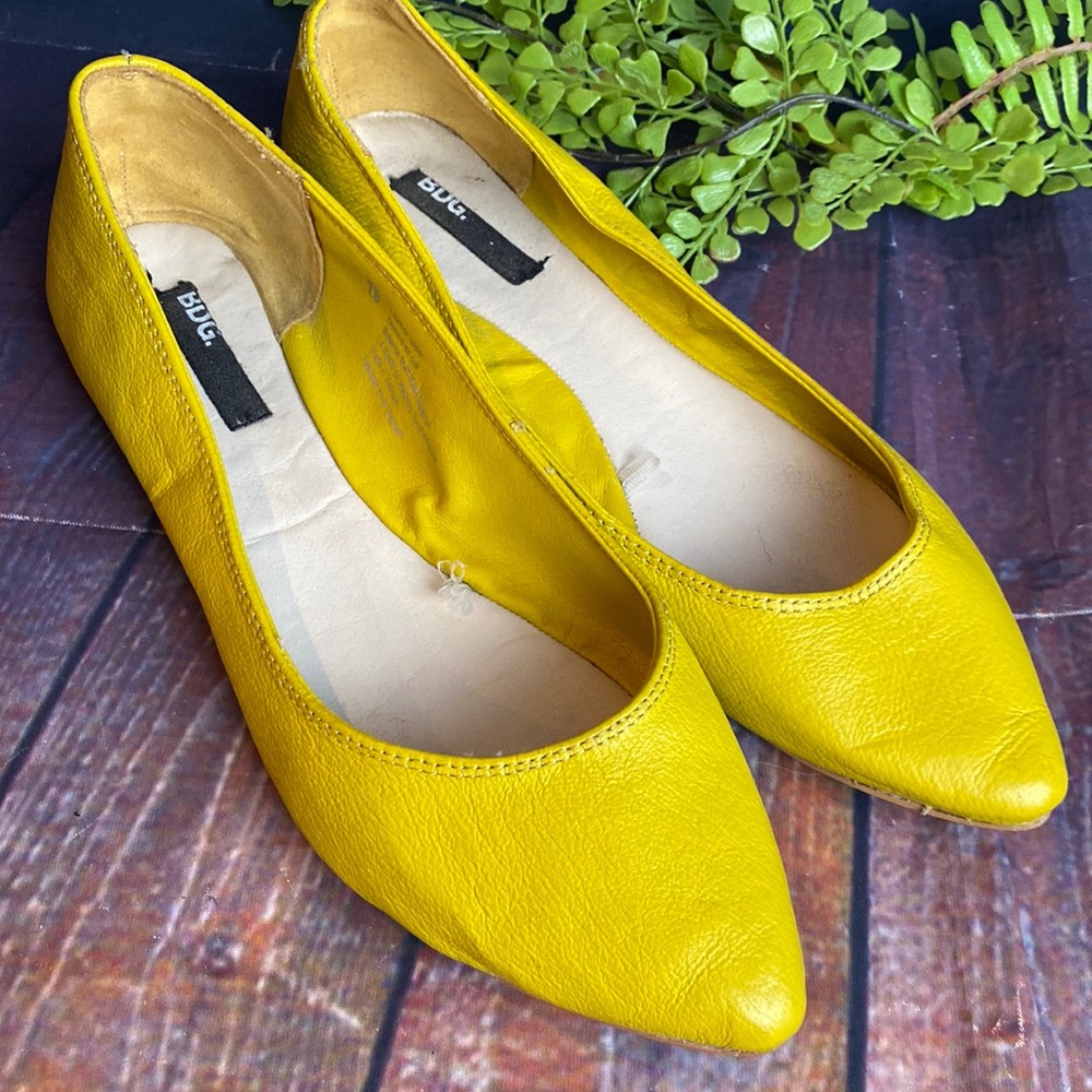 BDG Leather Ballet Flats